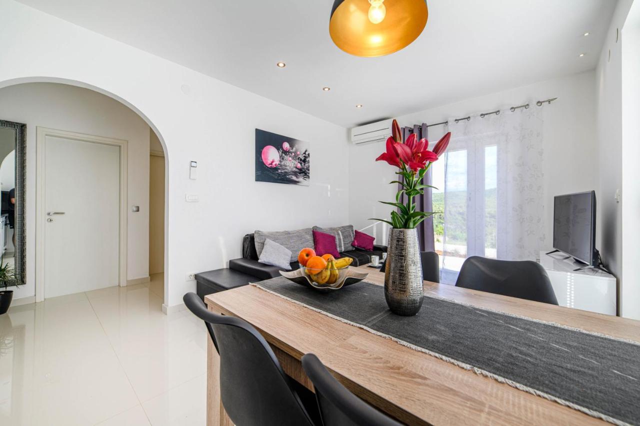 Apartment Jelic Шибеник Экстерьер фото