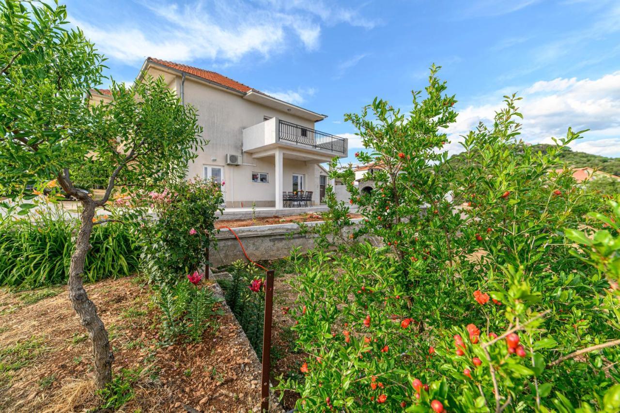 Apartment Jelic Шибеник Экстерьер фото